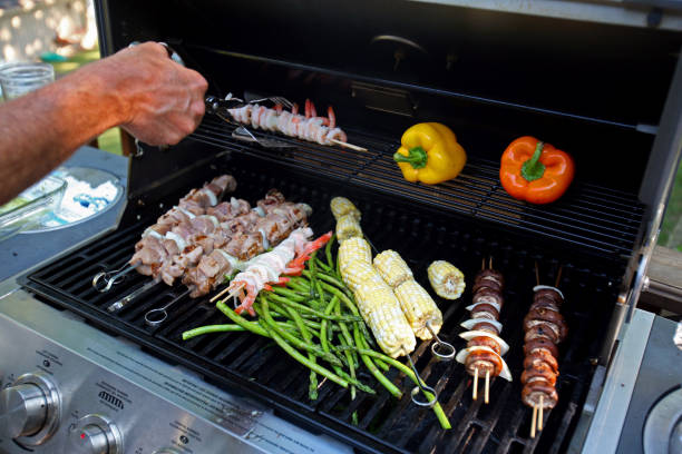 Gas oder Holzkohlegrill?